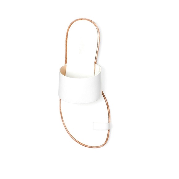 RARE VINTAGE! BRAND NEW/NIB Michael Kors Sonya Flat Toe Ring Sandal 8M/38 WHITE - Picture 5 of 7